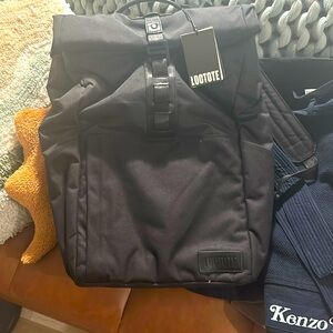 LOCTOTE ONYX BACKPACK
